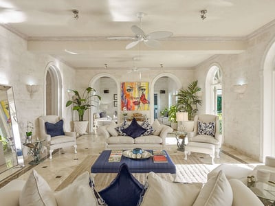 Luxury Villa Photo #14