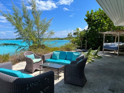 Luxury Villa Photo #4