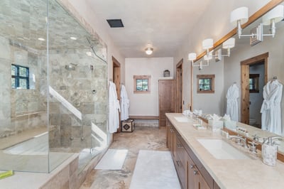 Luxury Villa Photo #19