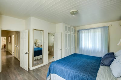 Luxury Villa Photo #34