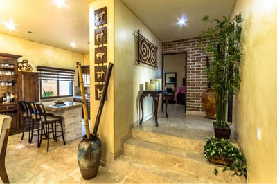 Luxury Villa Photo #23