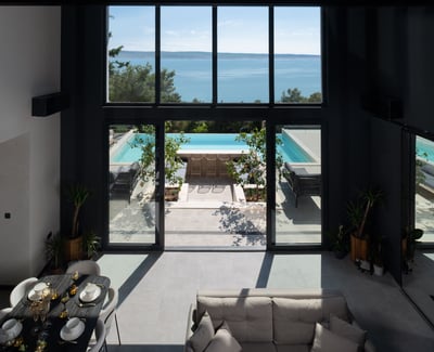 Luxury Villa Photo #21