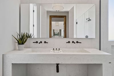 Luxury Villa Photo #48