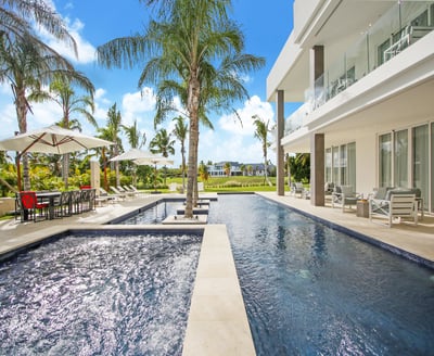 Luxury Villa Photo #3