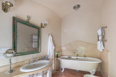Luxury Villa Photo #87