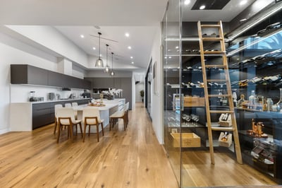 Luxury Villa Photo #23