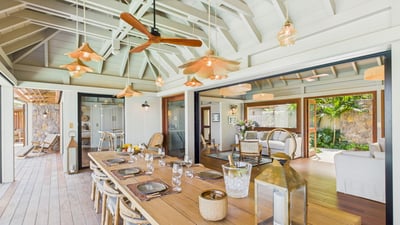 Luxury Villa Photo #20