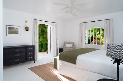 Luxury Villa Photo #29