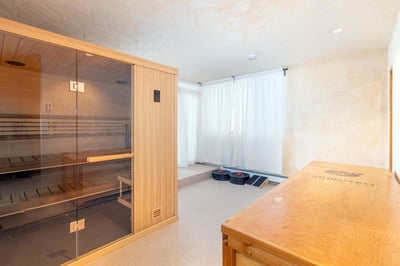 Luxury Villa Photo #13