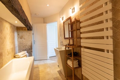 Luxury Villa Photo #26