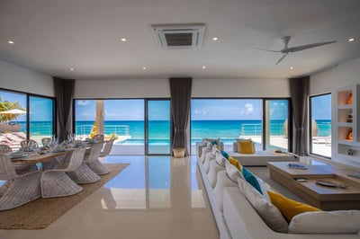 Luxury Villa Photo #25