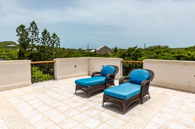 Luxury Villa Photo #17