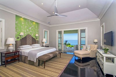 Luxury Villa Photo #16