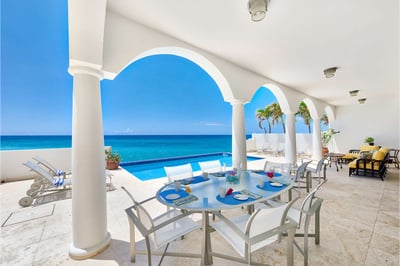Luxury Villa Photo #5