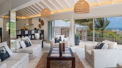 Luxury Villa Photo #22