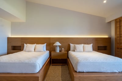 Luxury Villa Photo #36