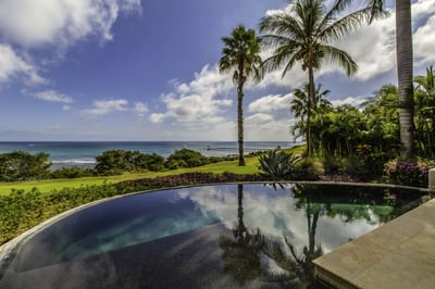 Luxury Villa Photo #3