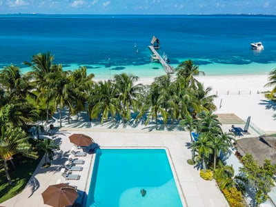 Luxury Villa Photo #2