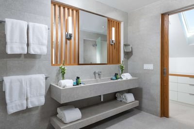 Luxury Villa Photo #24