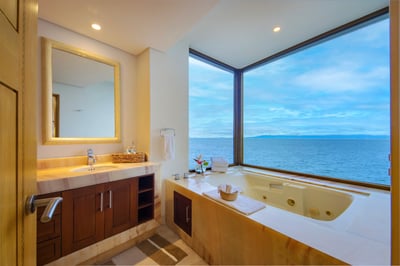 Luxury Villa Photo #35