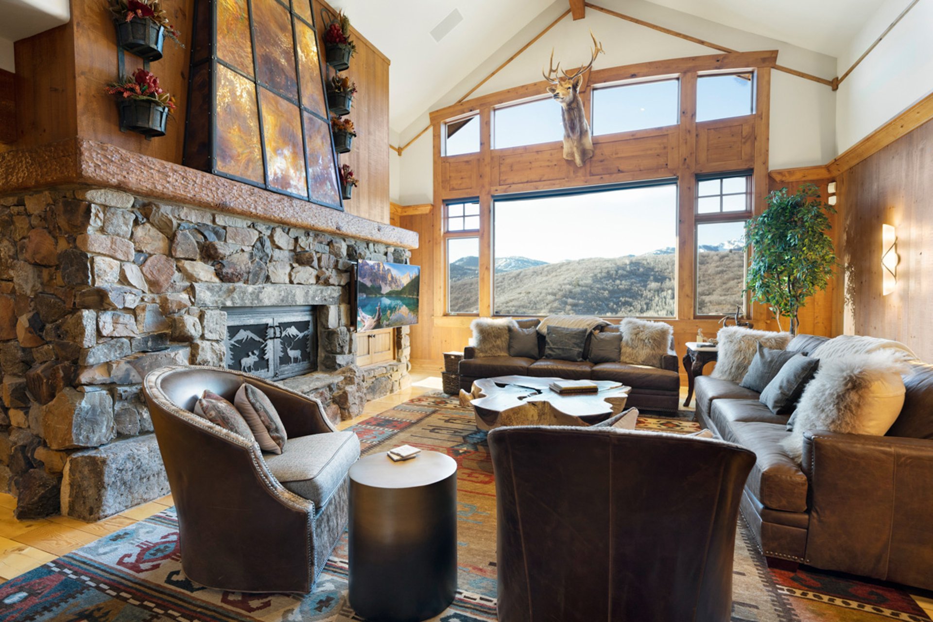 Timber Lodge at the Oaks - 1