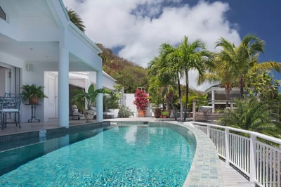 Luxury Villa Photo #5