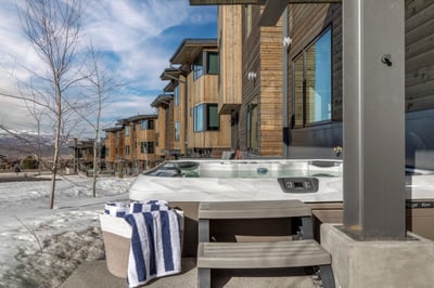 Luxury Villa Photo #22