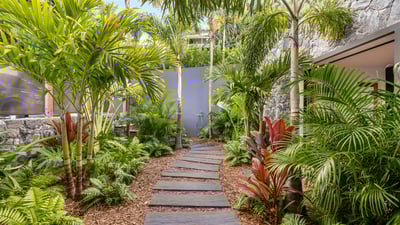 Luxury Villa Photo #14