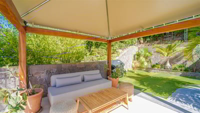 Luxury Villa Photo #11