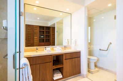 Luxury Villa Photo #31