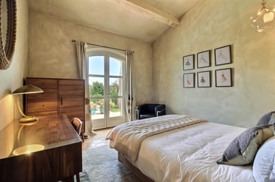 Luxury Villa Photo #22