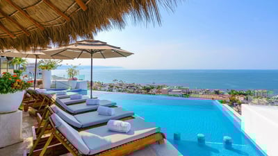 Luxury Villa Photo #10