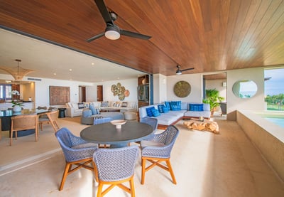 Luxury Villa Photo #2