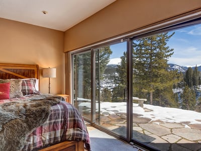 Luxury Villa Photo #15