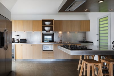 Kitchen & Dining Areas