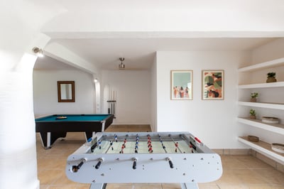 Luxury Villa Photo #19