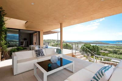 Luxury Villa Photo #8