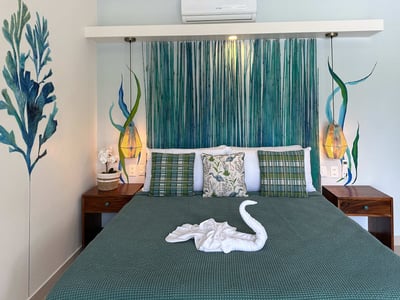 Luxury Villa Photo #35