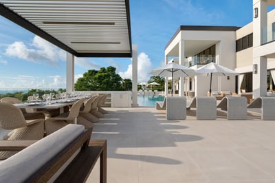 Luxury Villa Photo #5