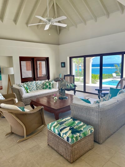 Luxury Villa Photo #7