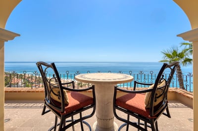 Luxury Villa Photo #60