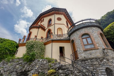 Luxury Villa Photo #6