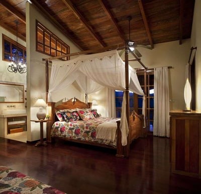 Luxury Villa Photo #9