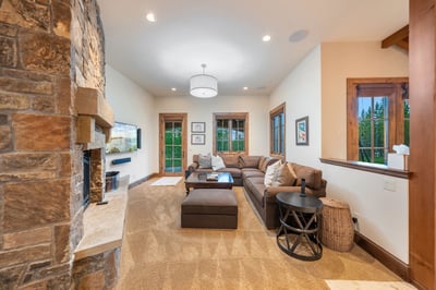 Luxury Villa Photo #36