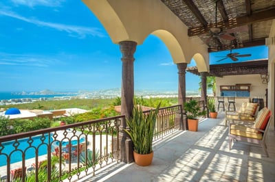 Luxury Villa Photo #21