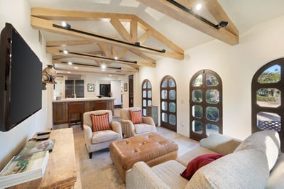 Luxury Villa Photo #25