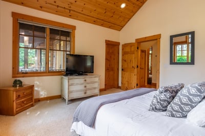 Luxury Villa Photo #15
