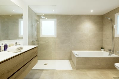 Luxury Villa Photo #37