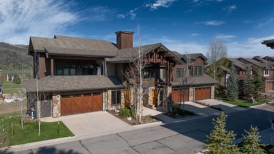Welcome to Western Winds Lodge!
