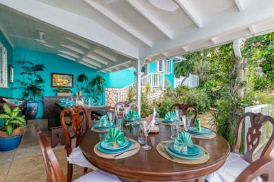 Luxury Villa Photo #10